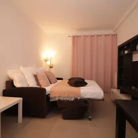 Lva - Location Vacances Azur * Vallauris