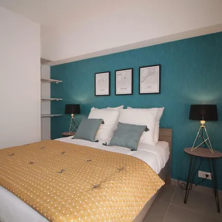 Lva - Location Vacances Azur Apartment *